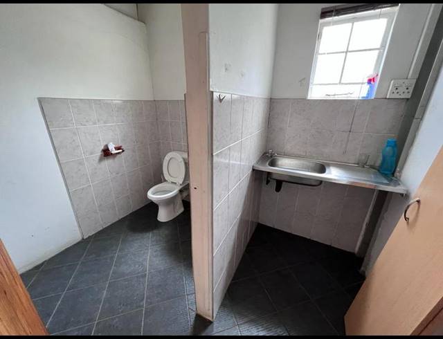 INDUSTRIAL PROPERTY TO RENT IN MKONDENI